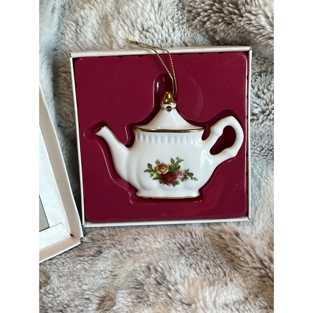 Royal Albert Doulton Teapot Ornament 1998 Old Country‎ Roses Vintage